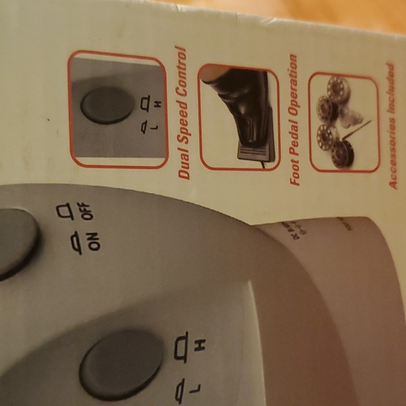 Portable Sewing Machine - Picture 3 of 4